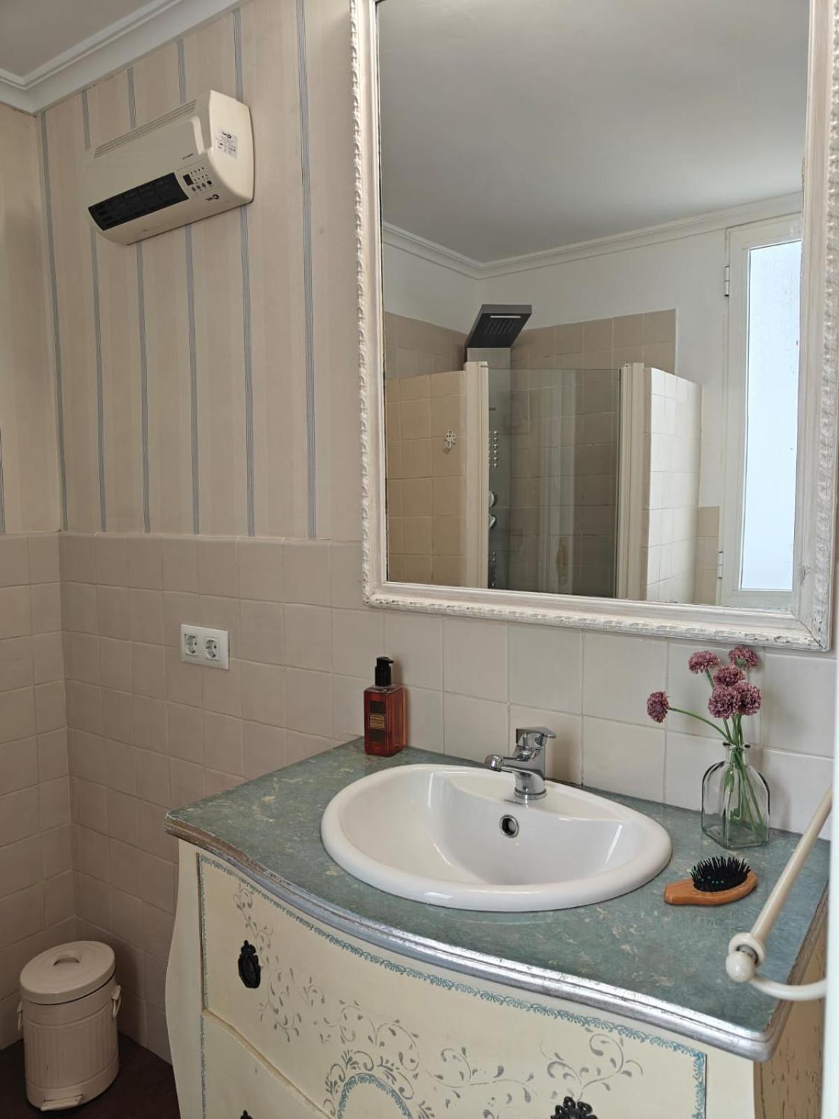 Gran Capitan Luxury Center Apartment- Parking Кордова Екстер'єр фото