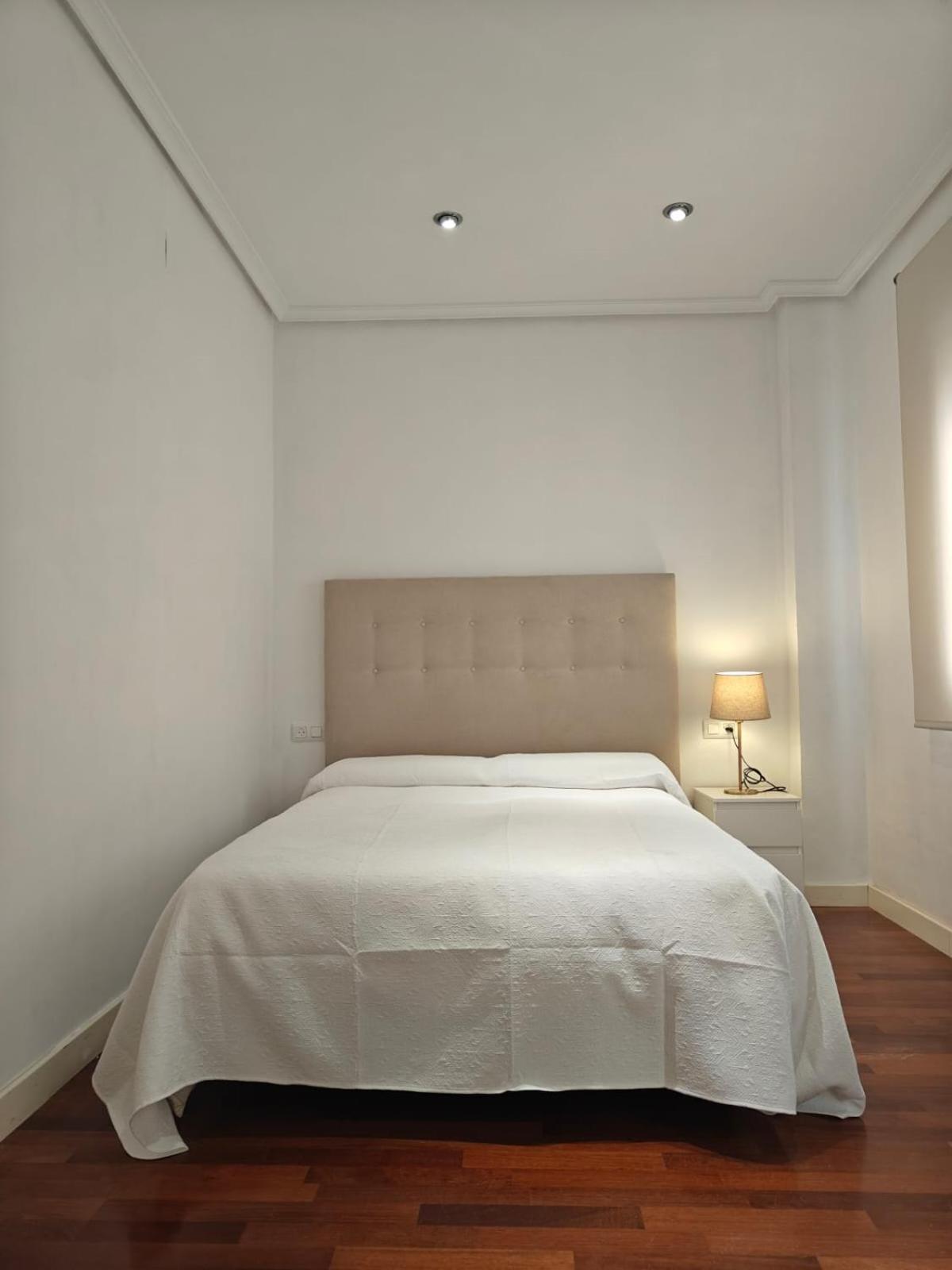 Gran Capitan Luxury Center Apartment- Parking Кордова Екстер'єр фото